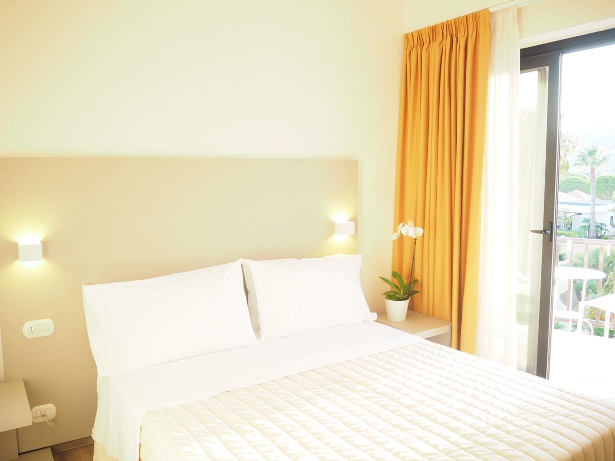 Oasiclub Hotel Vieste Luaran gambar