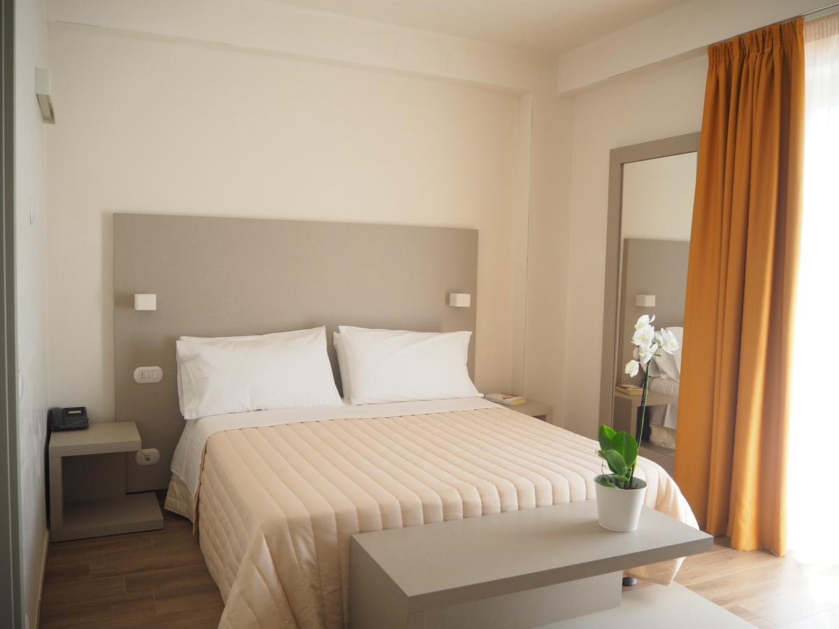 Oasiclub Hotel Vieste Luaran gambar