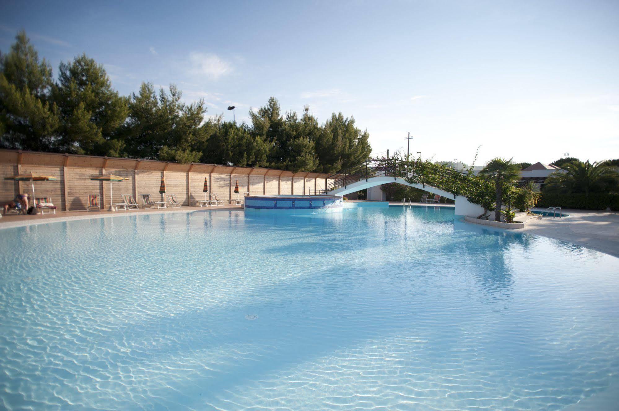 Oasiclub Hotel Vieste Luaran gambar